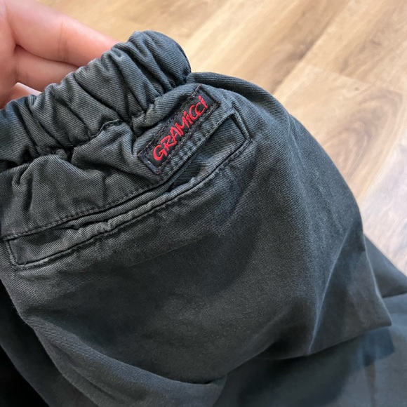 Small Gramicci dark gray pants - Picture 3 of 8